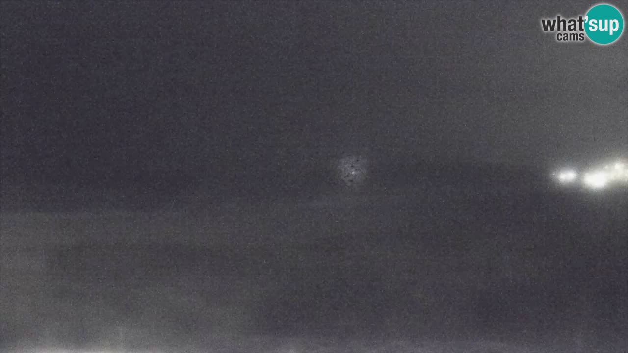 Web kamera Torre dei Corsari – Pogled uživo na plažu s Punta Usai