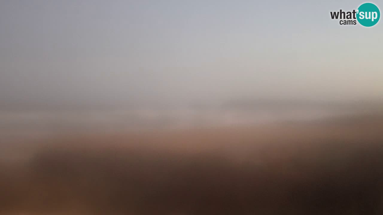 Webcam Torre dei Corsari – Vue en direct sur la plage depuis Punta Usai