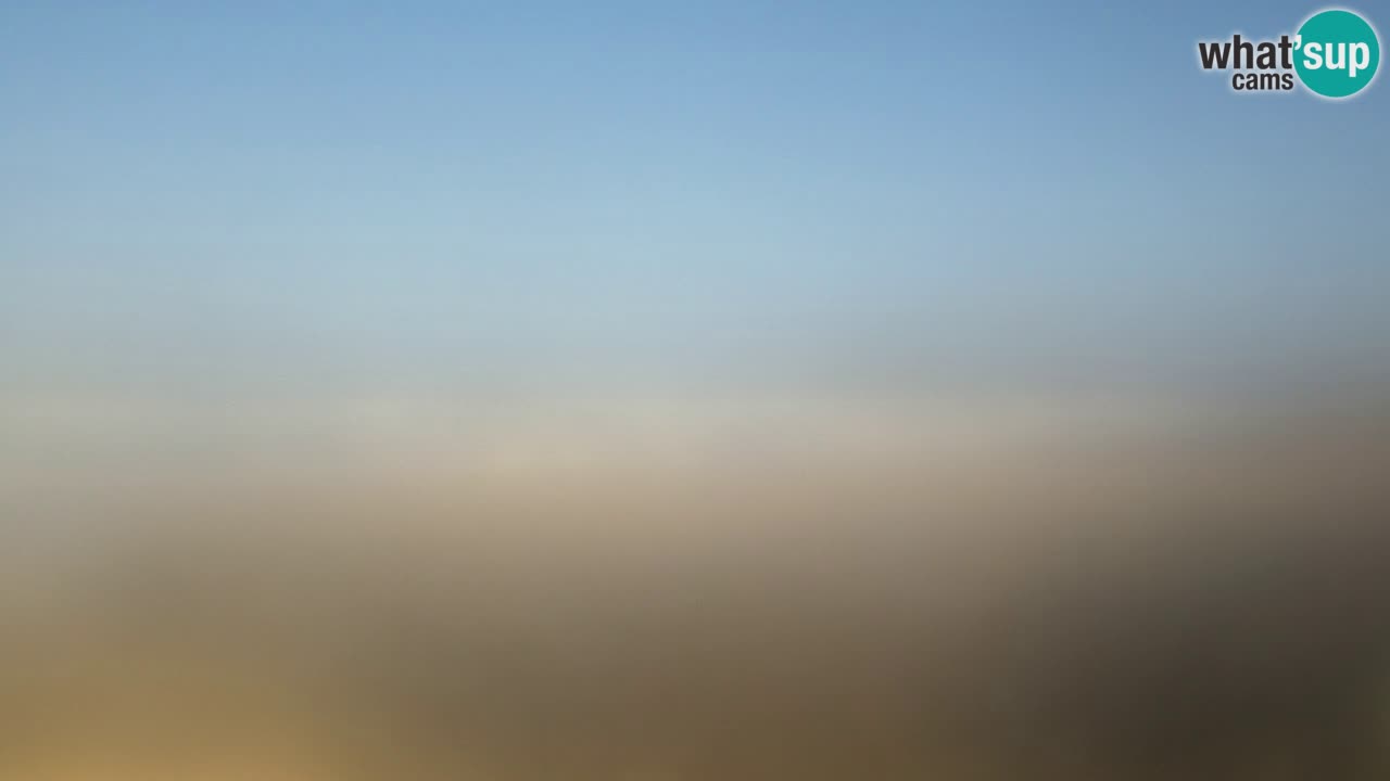 Webcam Torre dei Corsari – Vista live sulla spiaggia da Punta Usai