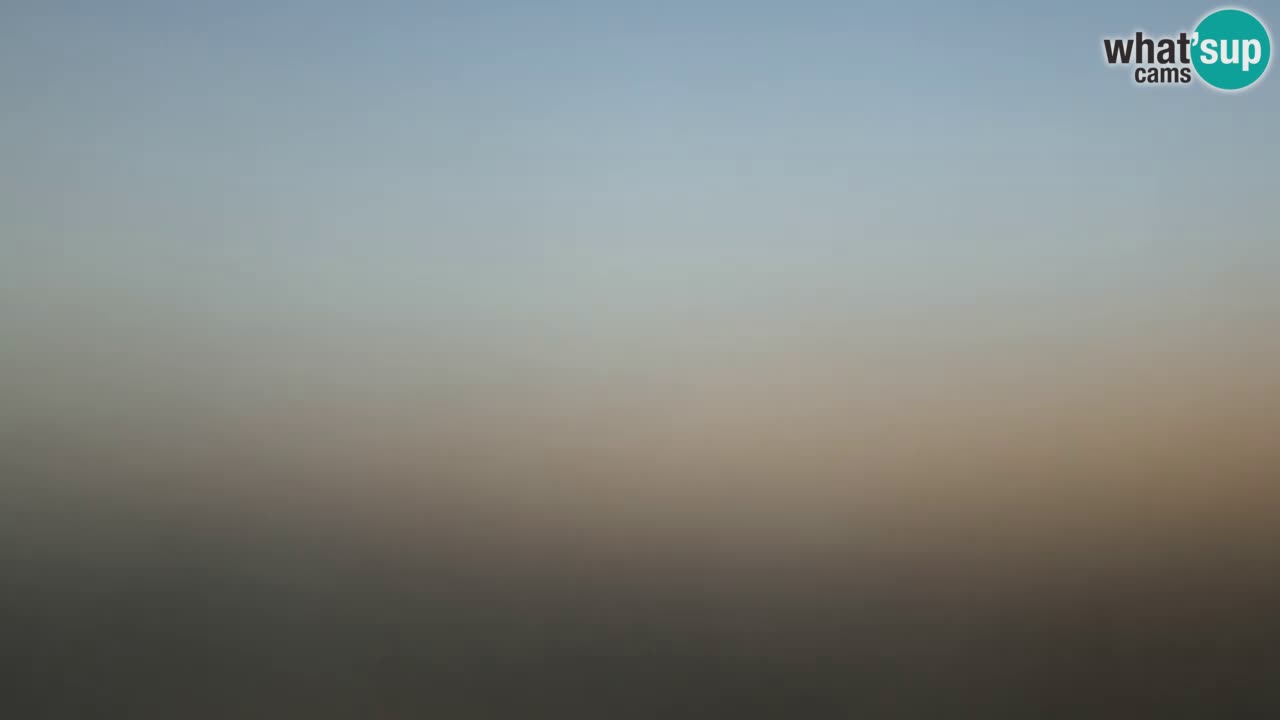 Webcam Torre dei Corsari – Vue en direct sur la plage depuis Punta Usai