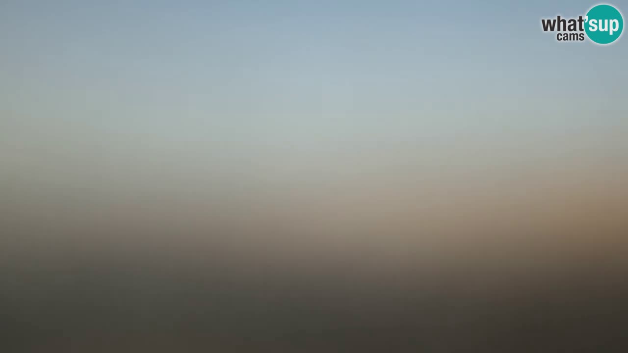 Webcam Torre dei Corsari – Vue en direct sur la plage depuis Punta Usai