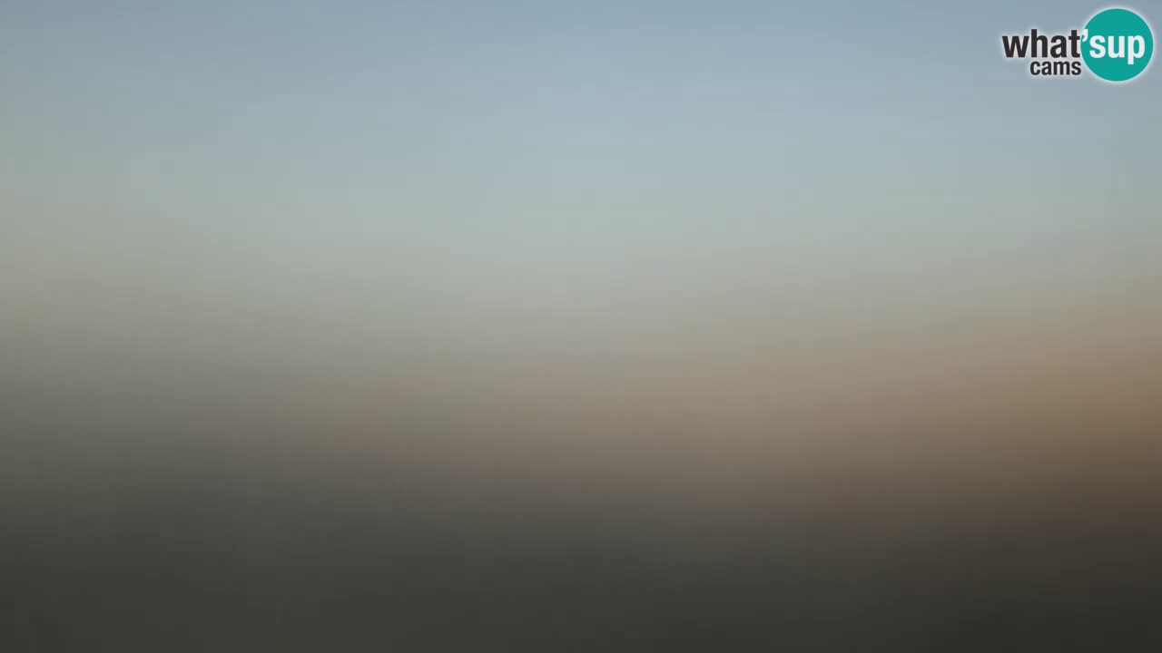 Webcam Torre dei Corsari – Vue en direct sur la plage depuis Punta Usai