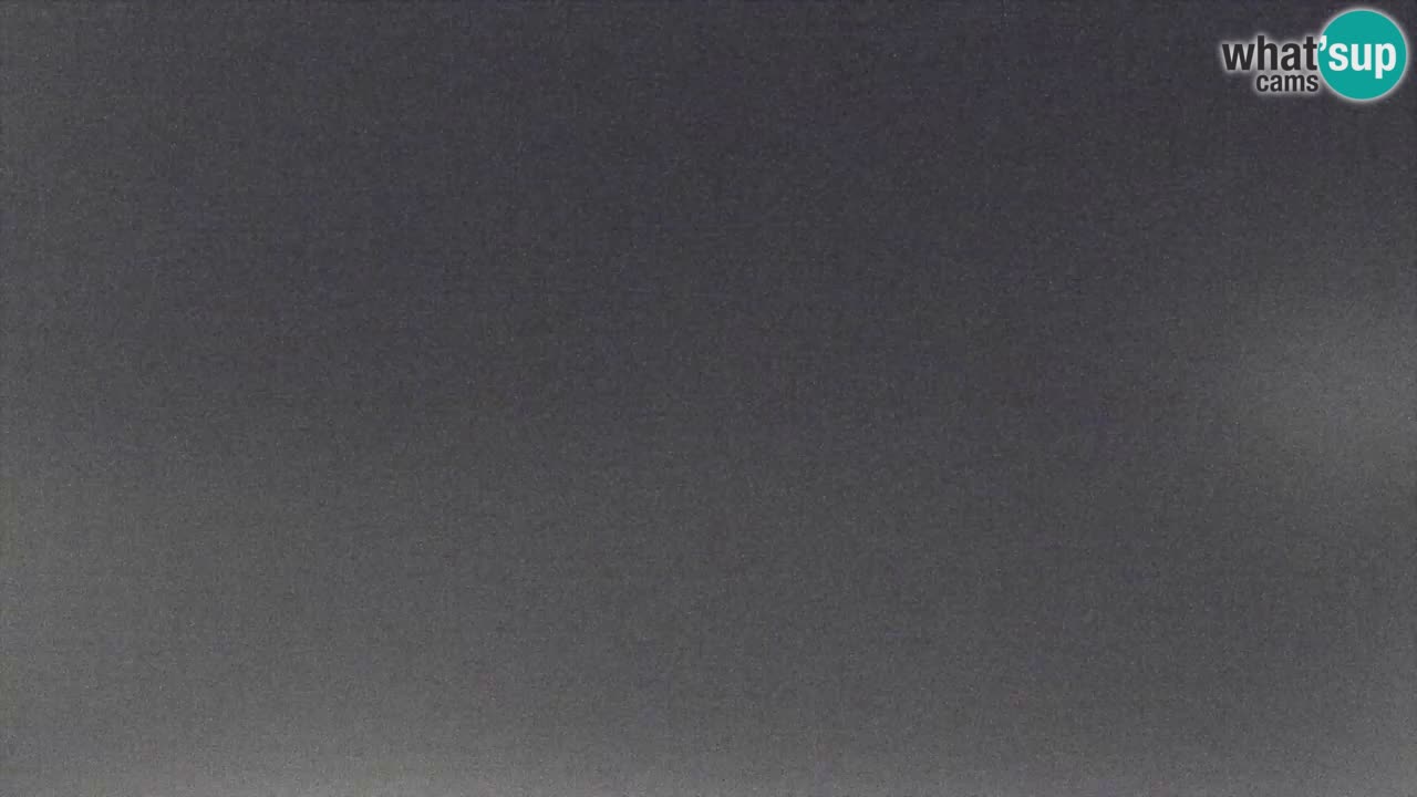 Web kamera Torre dei Corsari – Pogled uživo na plažu s Punta Usai