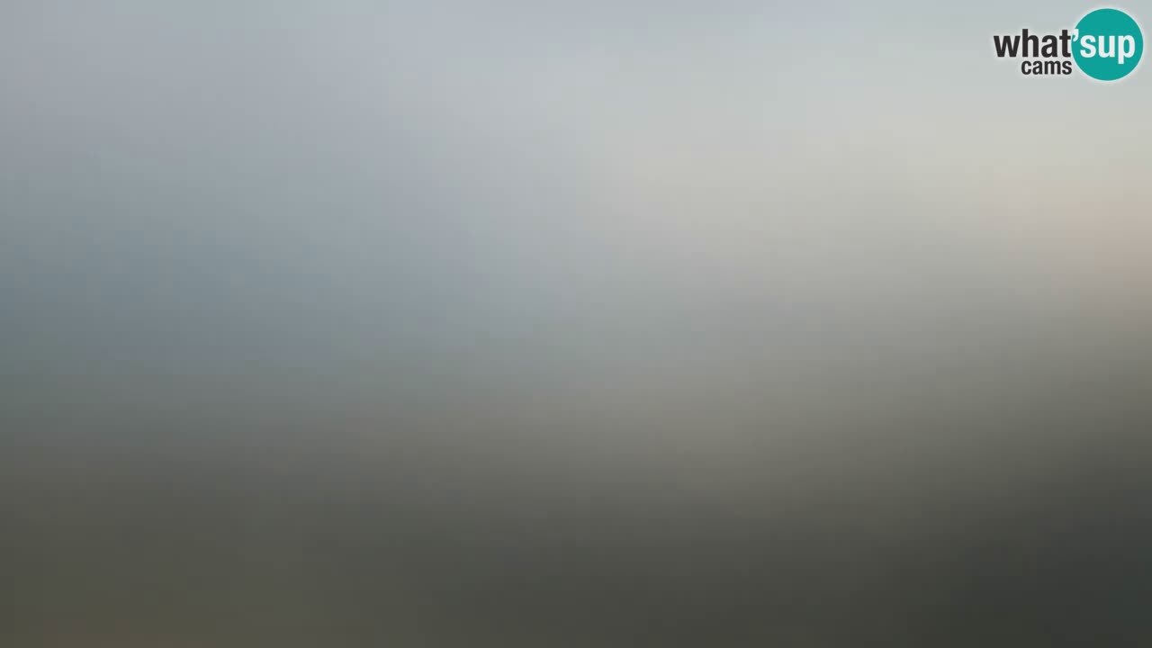 Webcam Torre dei Corsari – Vue en direct sur la plage depuis Punta Usai