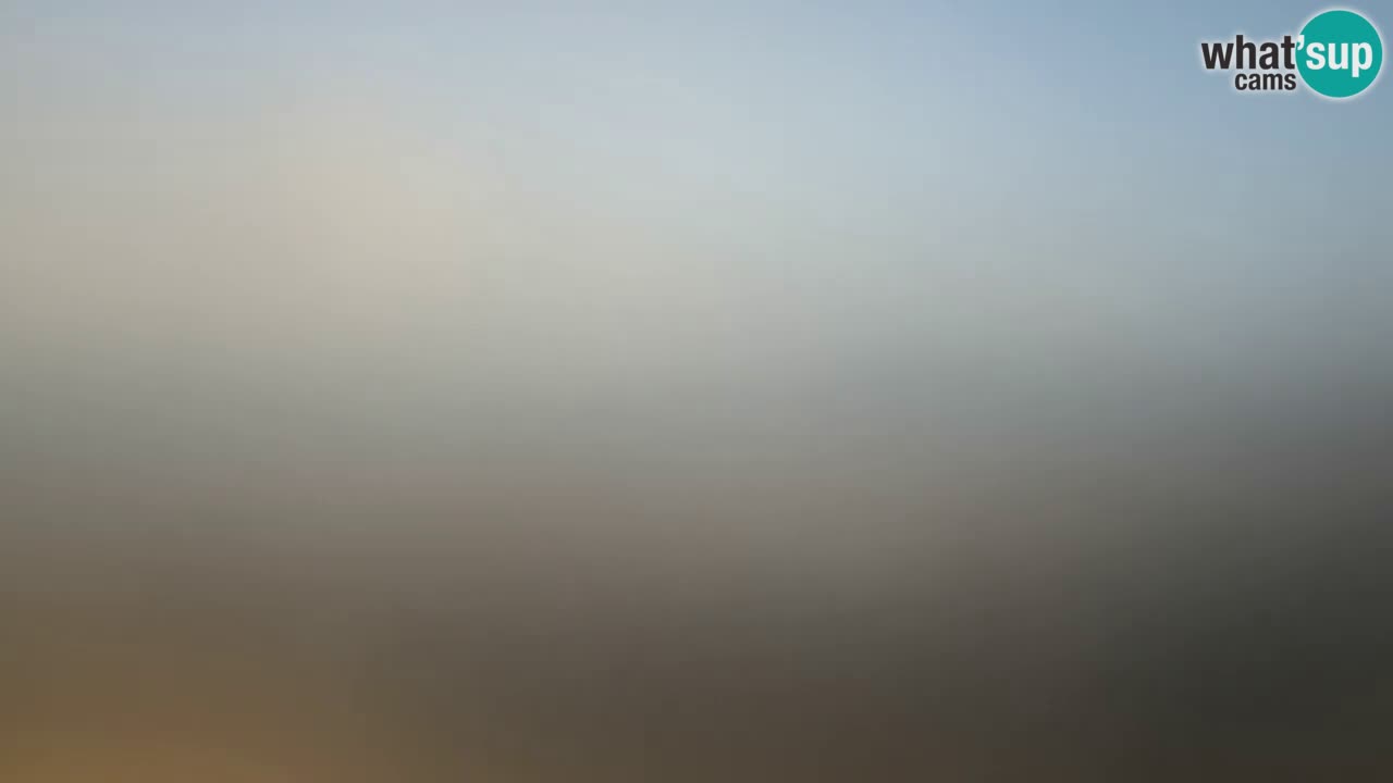 Webcam Torre dei Corsari – Vue en direct sur la plage depuis Punta Usai