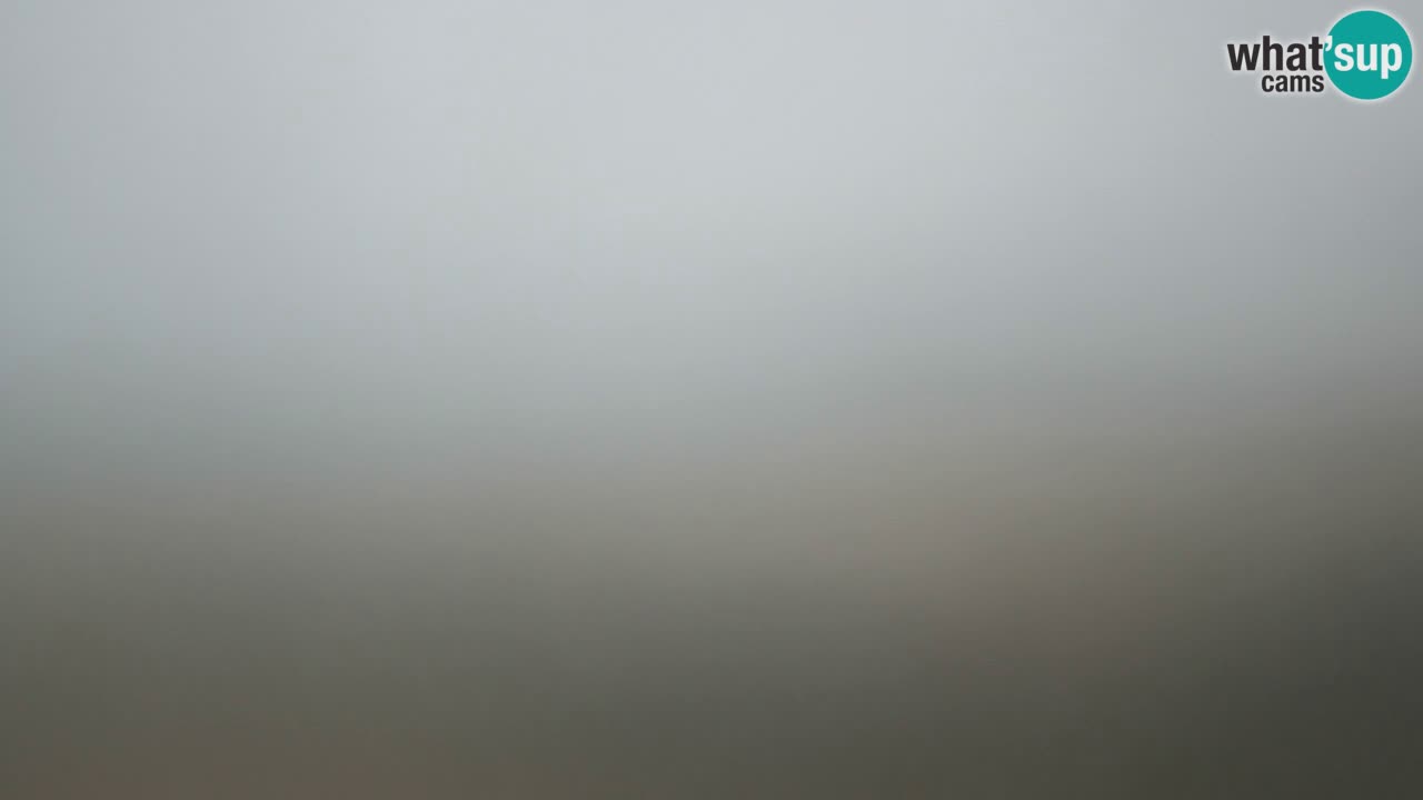 Web kamera Torre dei Corsari – Pogled uživo na plažu s Punta Usai