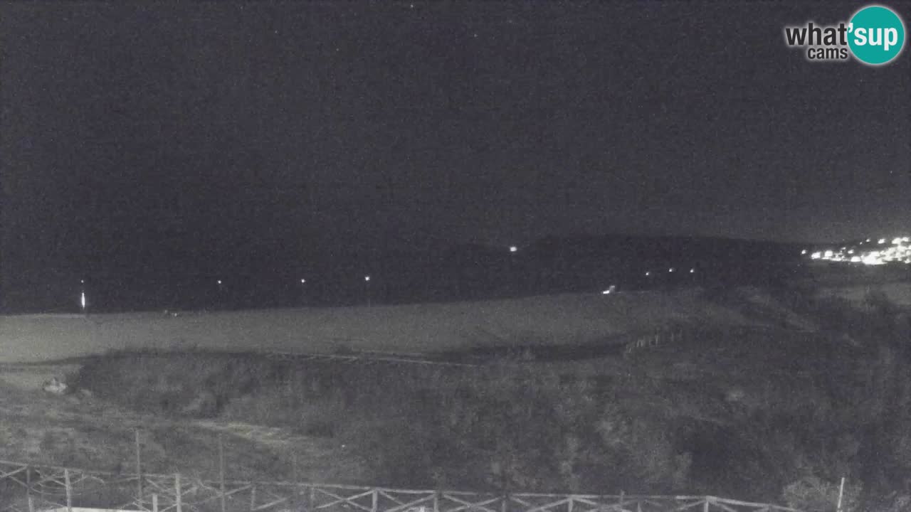 Webcam Torre dei Corsari – Vista live sulla spiaggia da Punta Usai