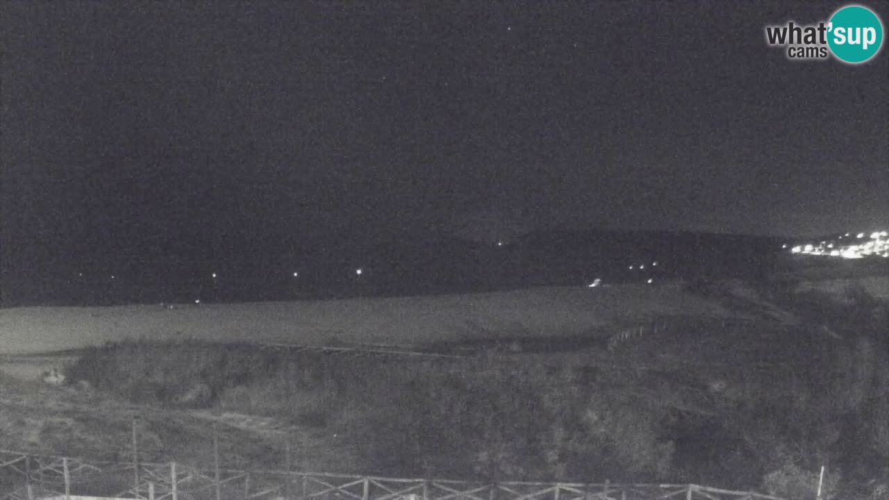 Webcam Torre dei Corsari – Vista live sulla spiaggia da Punta Usai