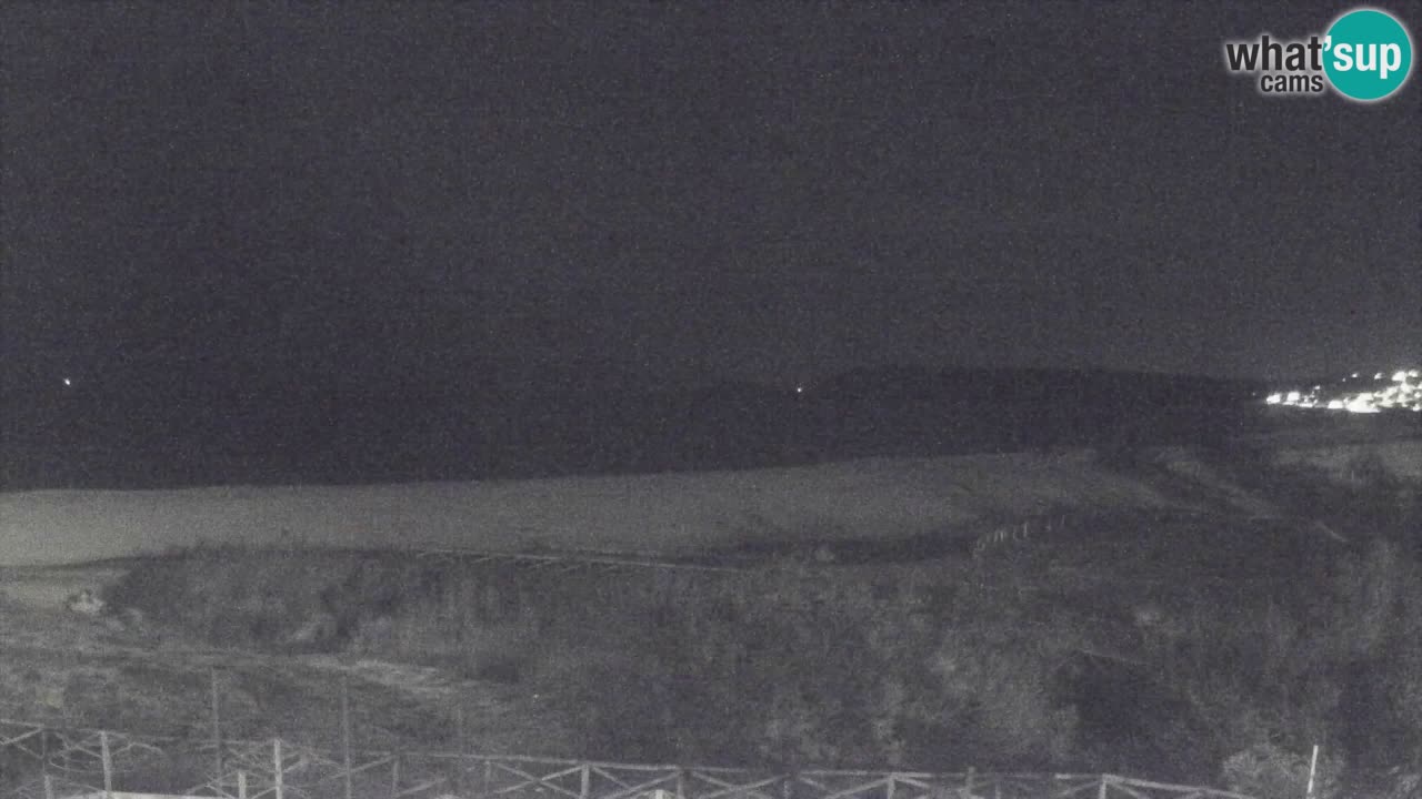 Webcam Torre dei Corsari – Vista live sulla spiaggia da Punta Usai