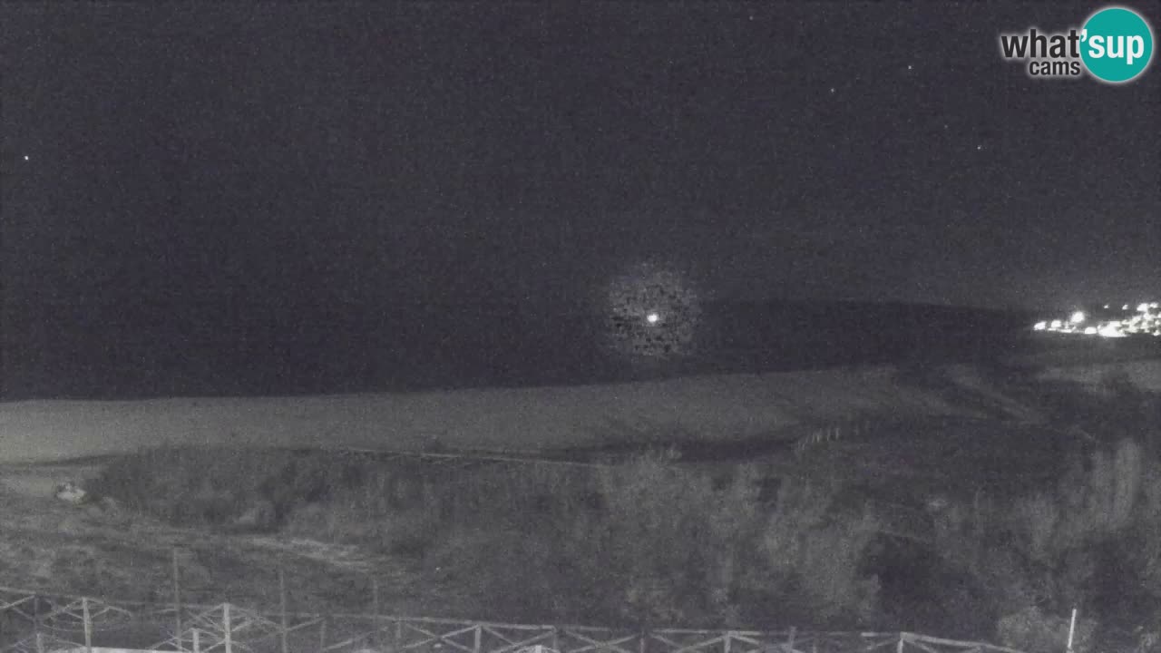 Webcam Torre dei Corsari – Vue en direct sur la plage depuis Punta Usai