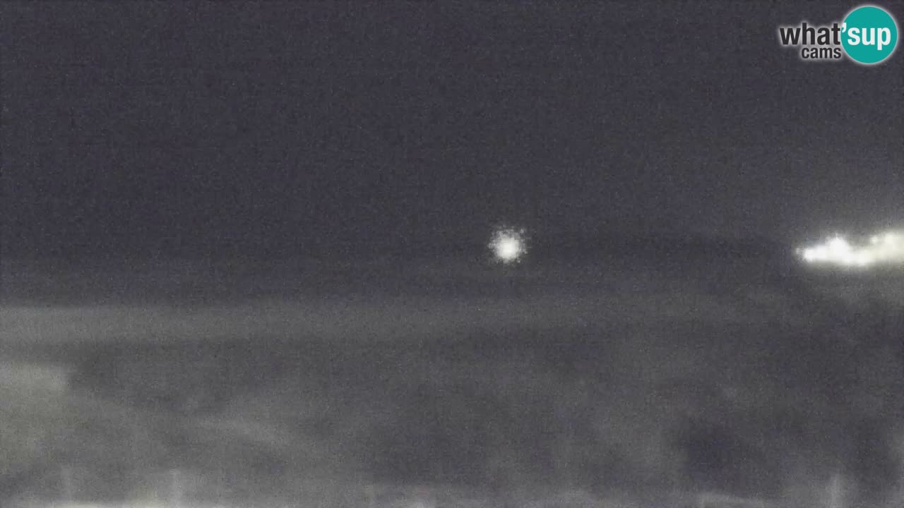 Web kamera Torre dei Corsari – Pogled uživo na plažu s Punta Usai