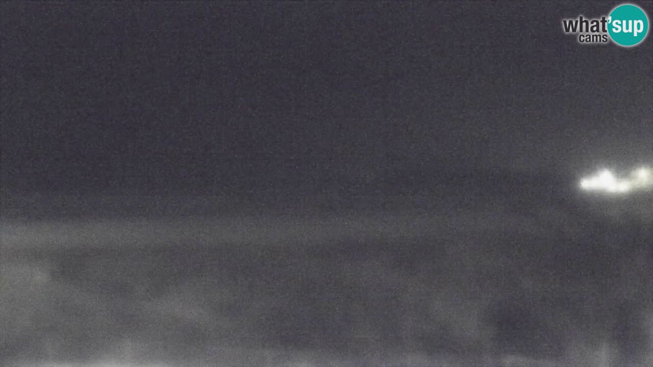 Web kamera Torre dei Corsari – Pogled uživo na plažu s Punta Usai