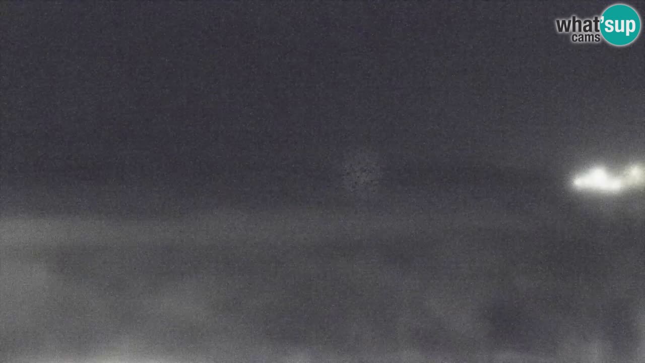 Spletna kamera Torre dei Corsari – Pogled v živo na plažo s Punta Usai