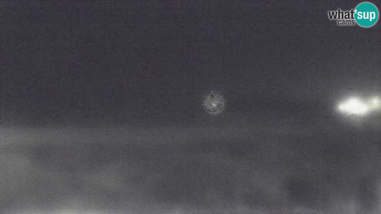 Webcam Torre dei Corsari – Vue en direct sur la plage depuis Punta Usai