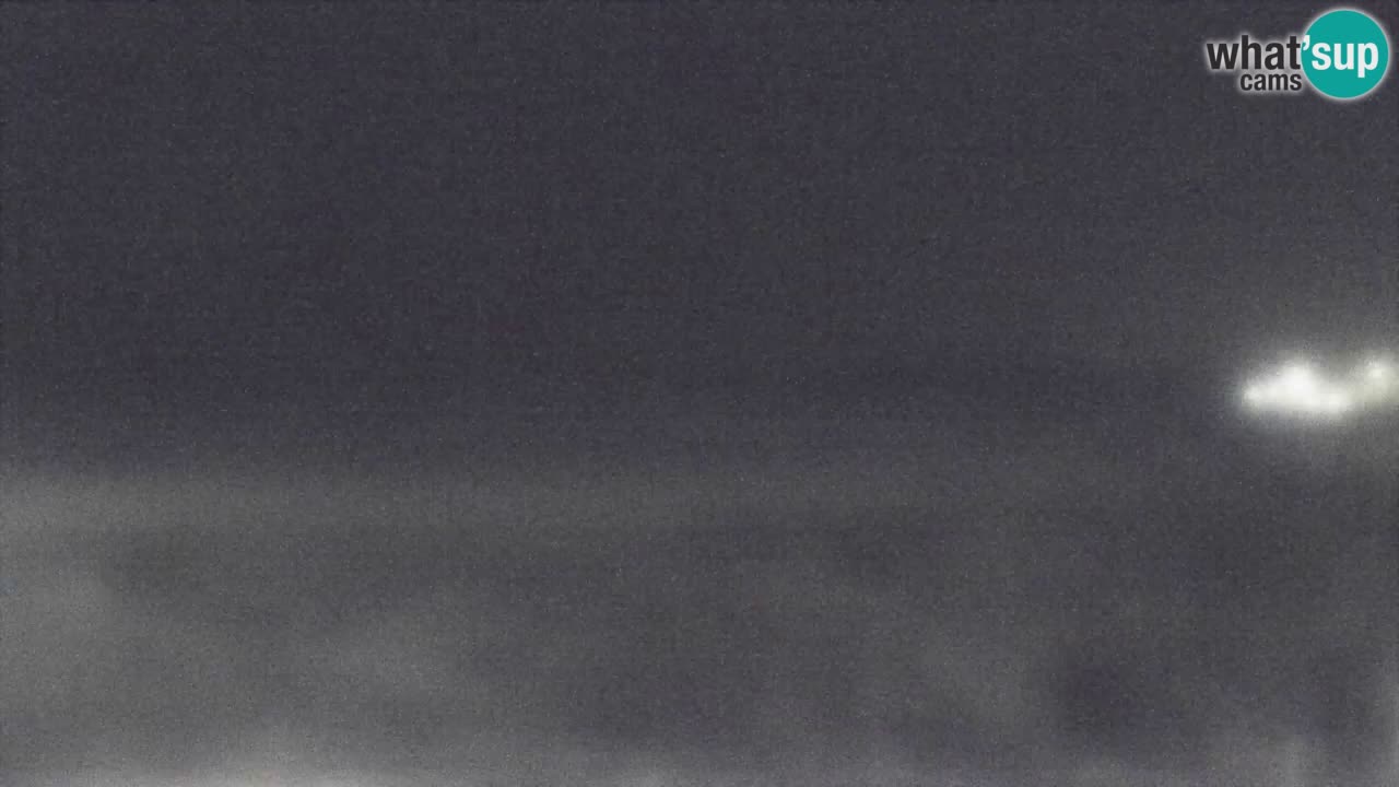 Web kamera Torre dei Corsari – Pogled uživo na plažu s Punta Usai