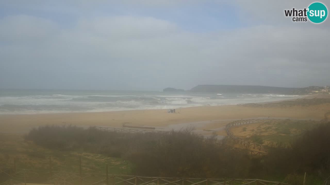 Web kamera Torre dei Corsari – Pogled uživo na plažu s Punta Usai