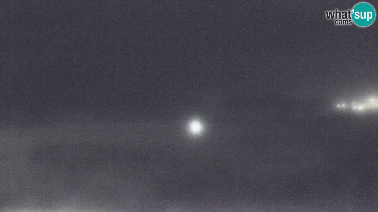 Spletna kamera Torre dei Corsari – Pogled v živo na plažo s Punta Usai