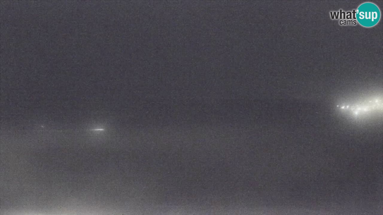 Web kamera Torre dei Corsari – Pogled uživo na plažu s Punta Usai