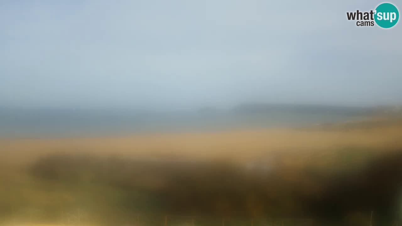 Spletna kamera Torre dei Corsari – Pogled v živo na plažo s Punta Usai