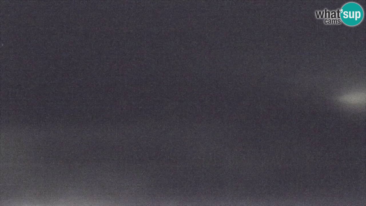 Web kamera Torre dei Corsari – Pogled uživo na plažu s Punta Usai