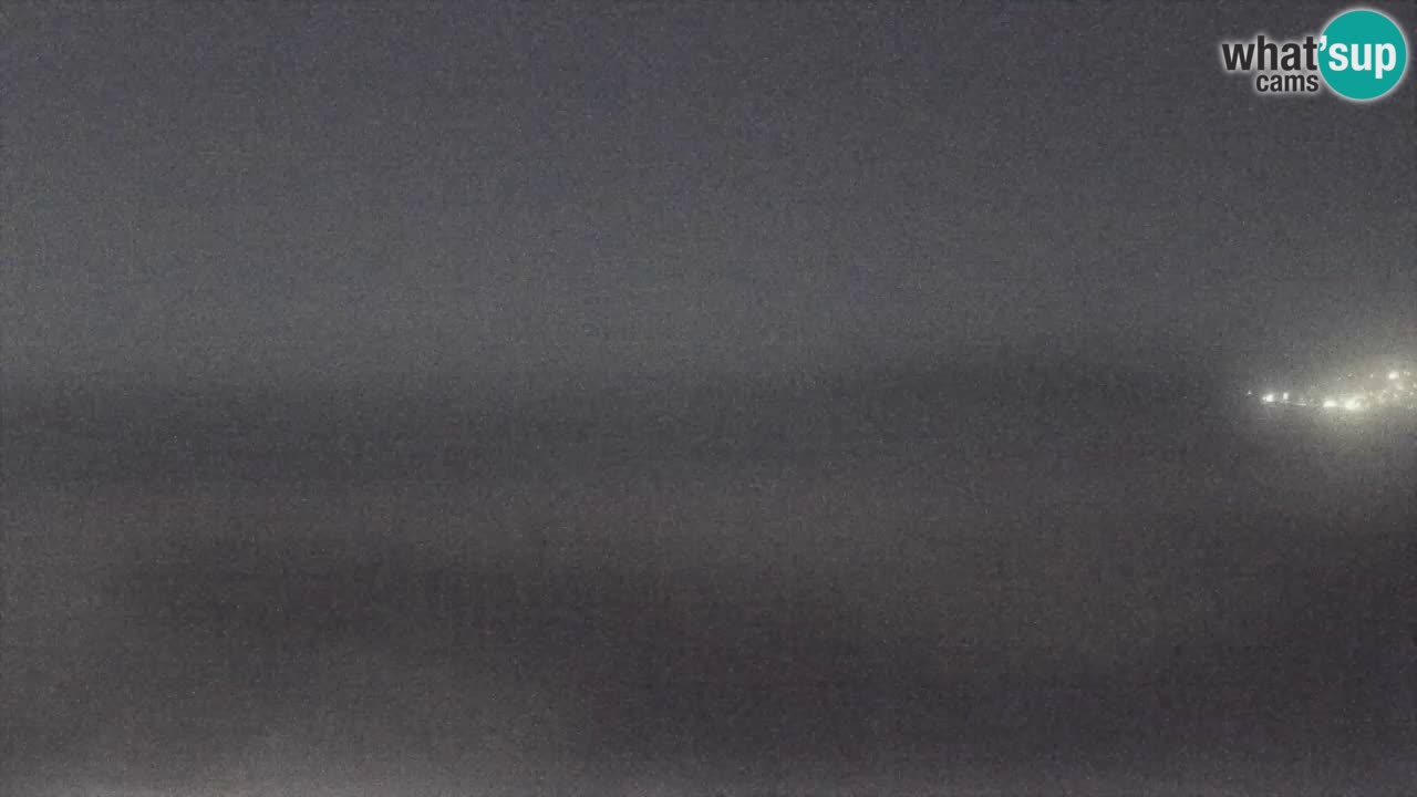 Web kamera Torre dei Corsari – Pogled uživo na plažu s Punta Usai