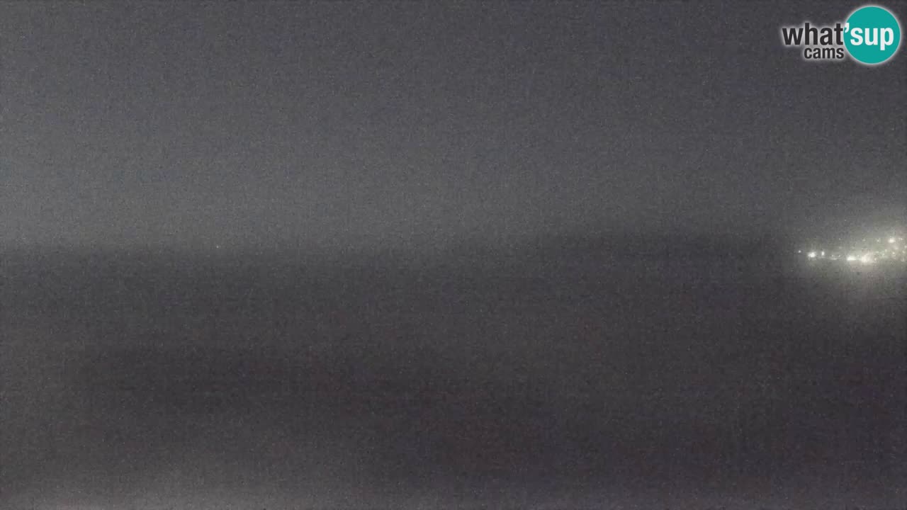 Spletna kamera Torre dei Corsari – Pogled v živo na plažo s Punta Usai