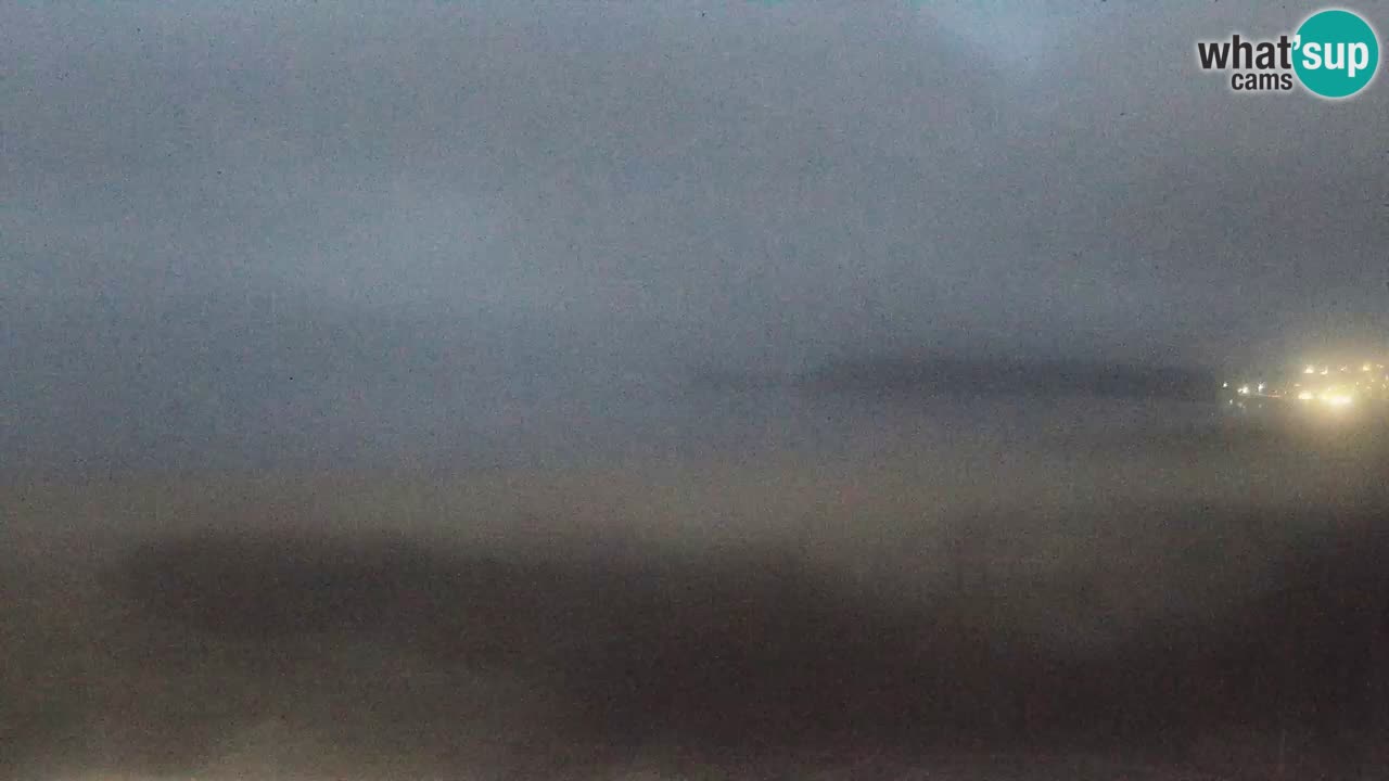 Web kamera Torre dei Corsari – Pogled uživo na plažu s Punta Usai