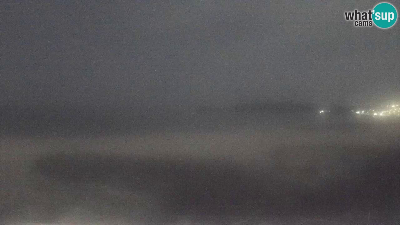 Webcam Torre dei Corsari – Vista live sulla spiaggia da Punta Usai