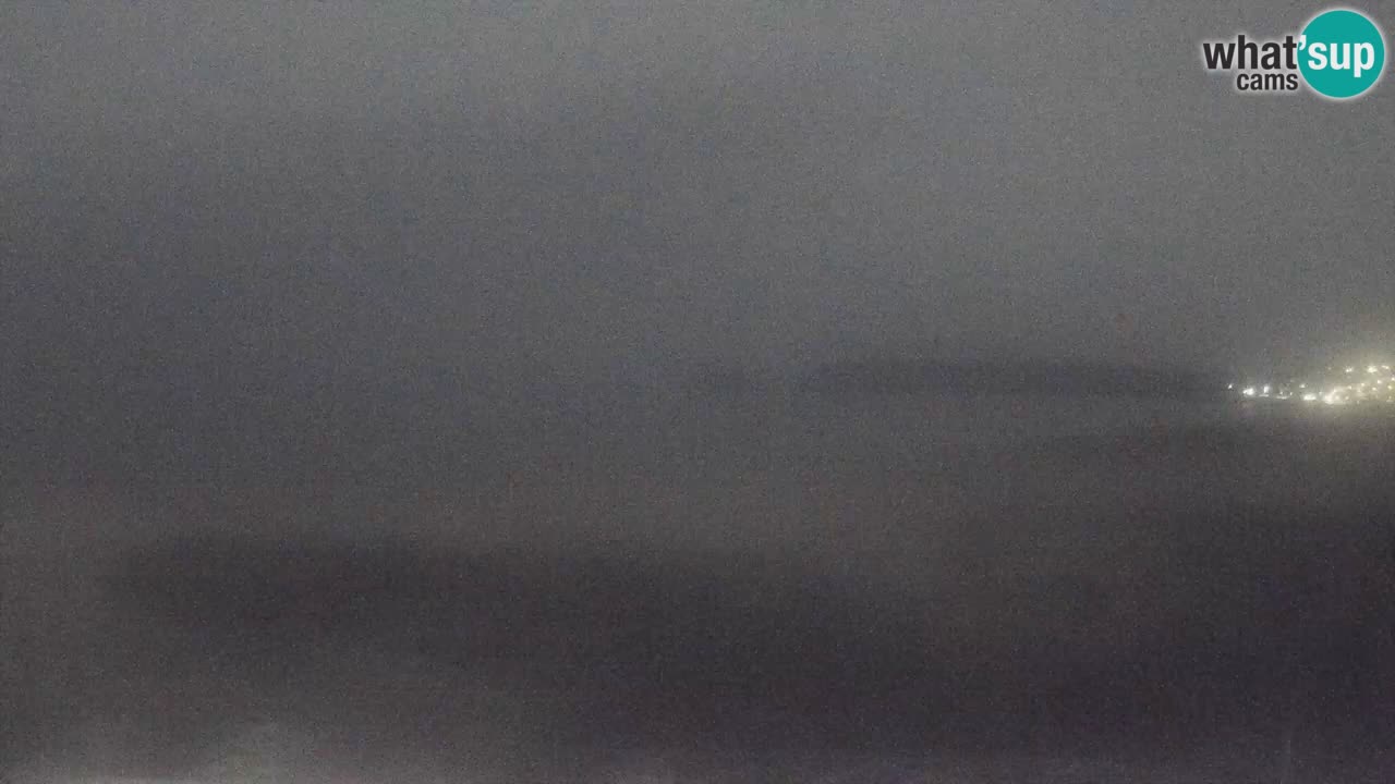 Web kamera Torre dei Corsari – Pogled uživo na plažu s Punta Usai