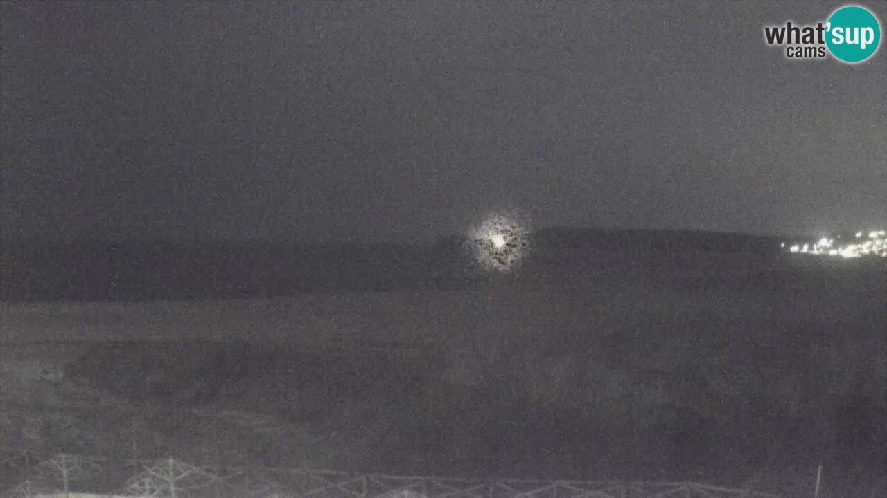 Webcam Torre dei Corsari – Vista live sulla spiaggia da Punta Usai