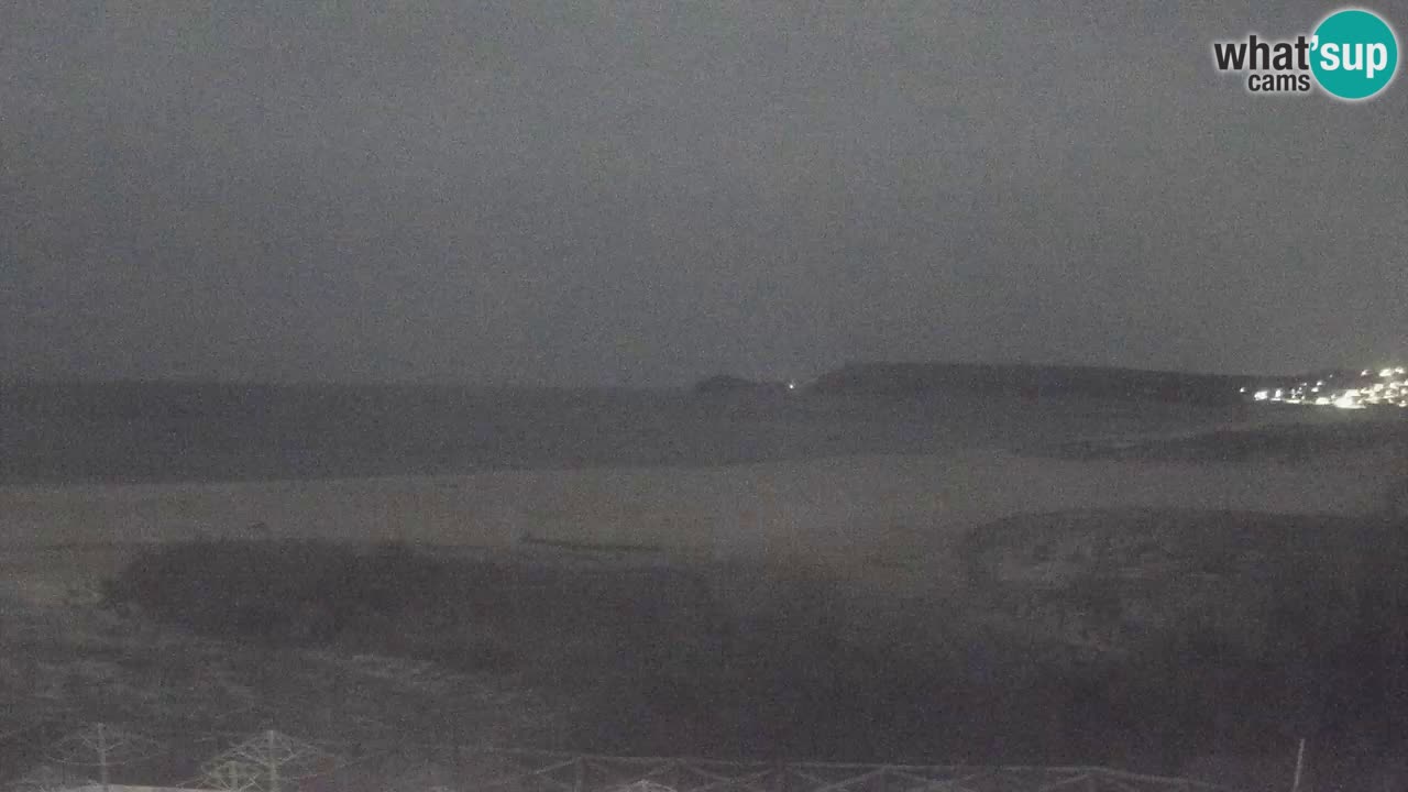 Webcam Torre dei Corsari – Vue en direct sur la plage depuis Punta Usai