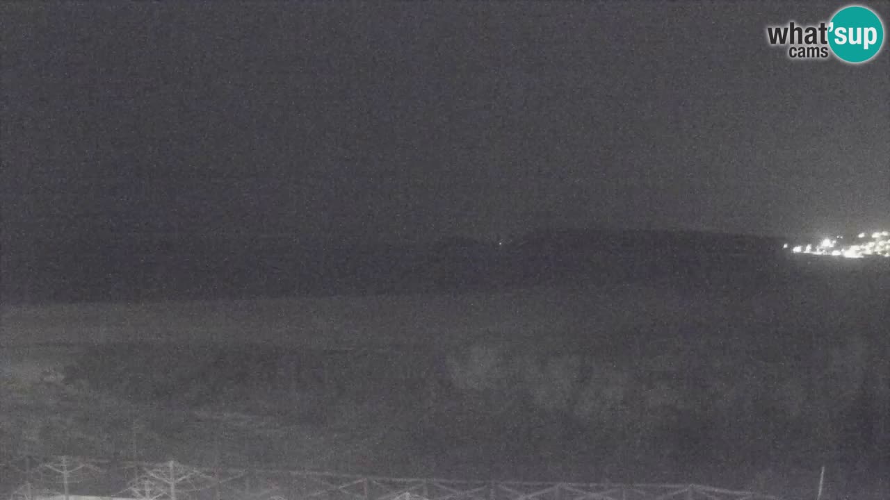 Spletna kamera Torre dei Corsari – Pogled v živo na plažo s Punta Usai