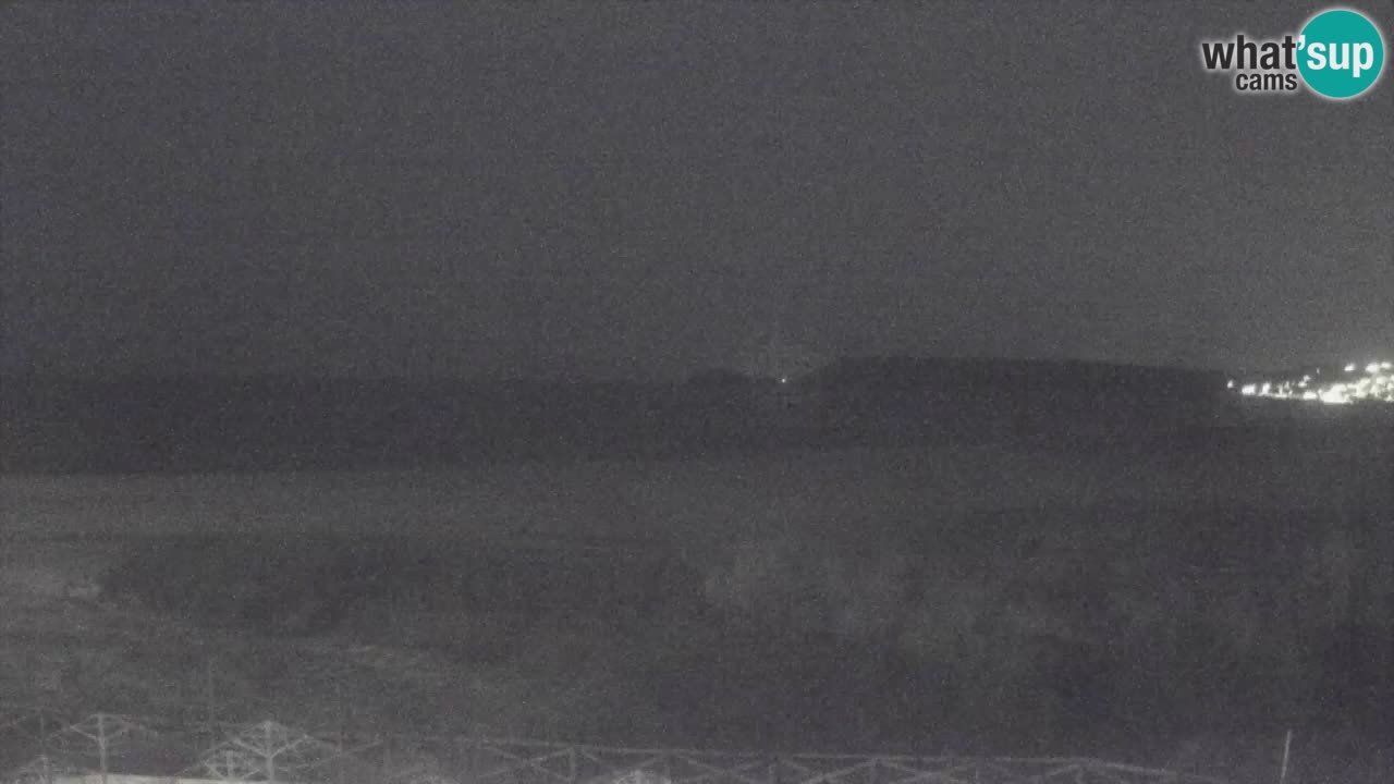 Web kamera Torre dei Corsari – Pogled uživo na plažu s Punta Usai