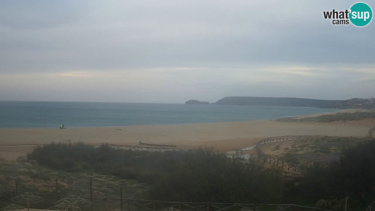 Web kamera Torre dei Corsari – Pogled uživo na plažu s Punta Usai