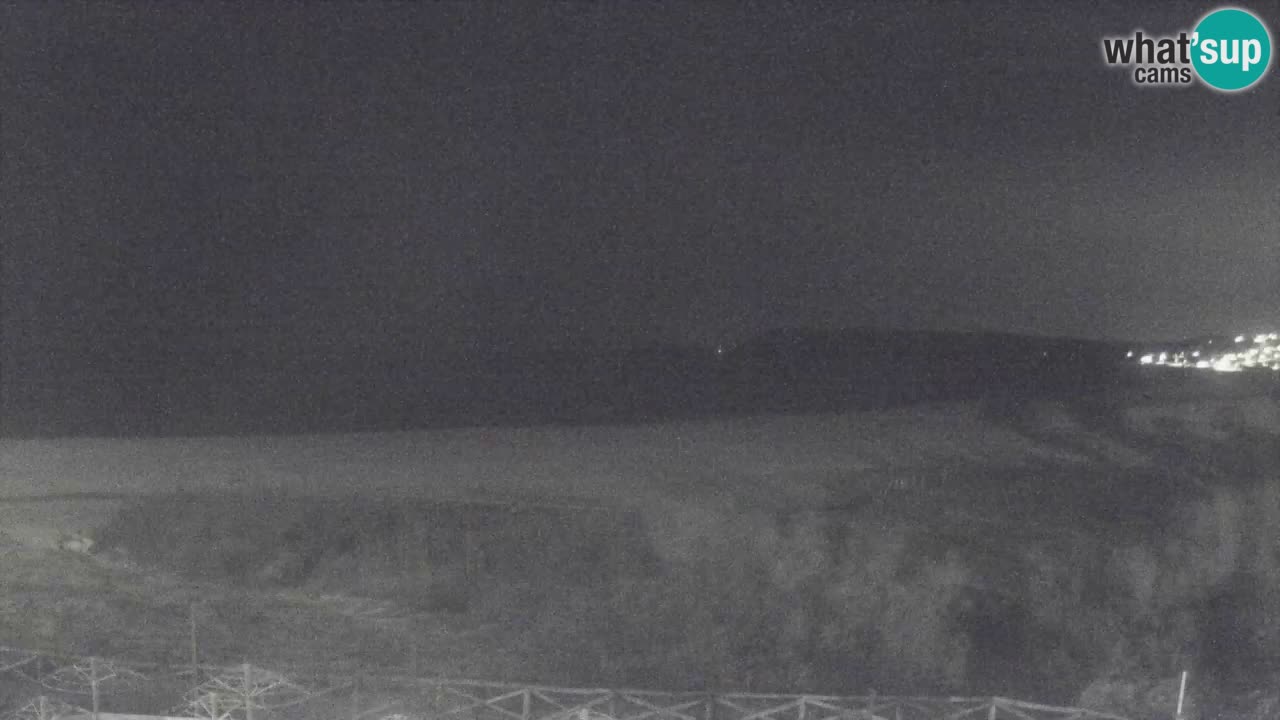 Web kamera Torre dei Corsari – Pogled uživo na plažu s Punta Usai