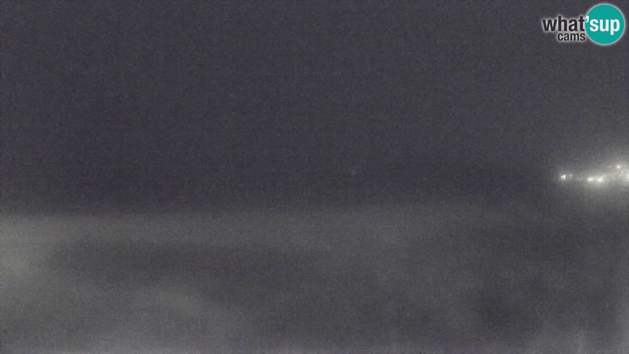 Web kamera Torre dei Corsari – Pogled uživo na plažu s Punta Usai