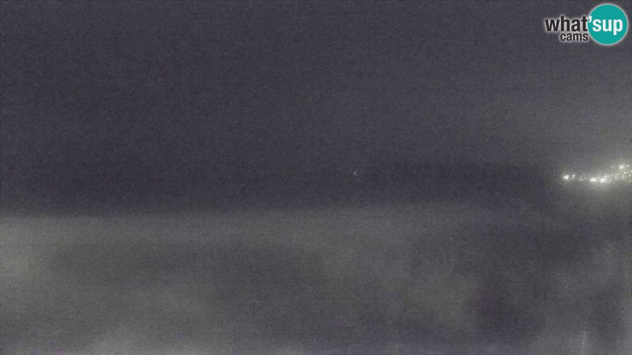 Webcam Torre dei Corsari – Vue en direct sur la plage depuis Punta Usai