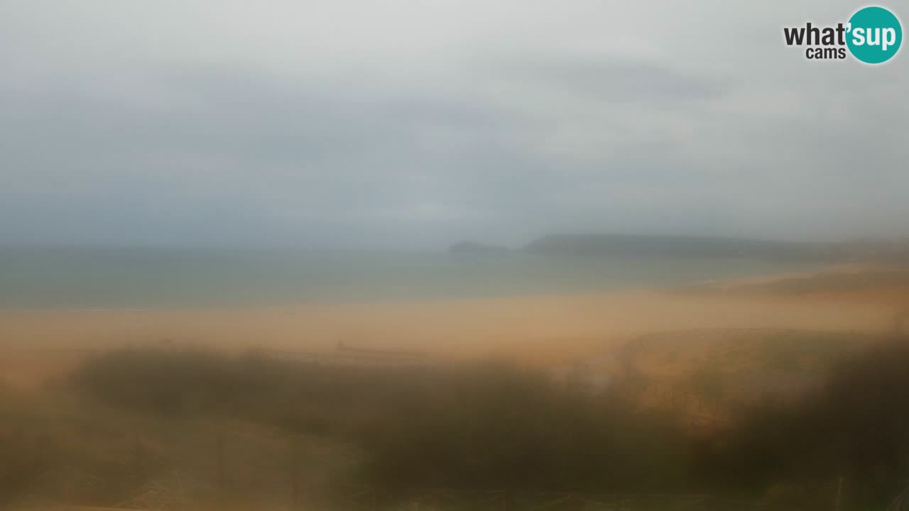 Web kamera Torre dei Corsari – Pogled uživo na plažu s Punta Usai