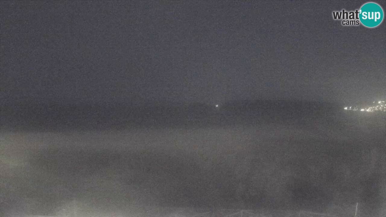 Spletna kamera Torre dei Corsari – Pogled v živo na plažo s Punta Usai