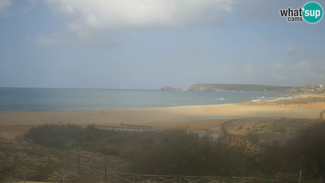 Spletna kamera Torre dei Corsari – Pogled v živo na plažo s Punta Usai