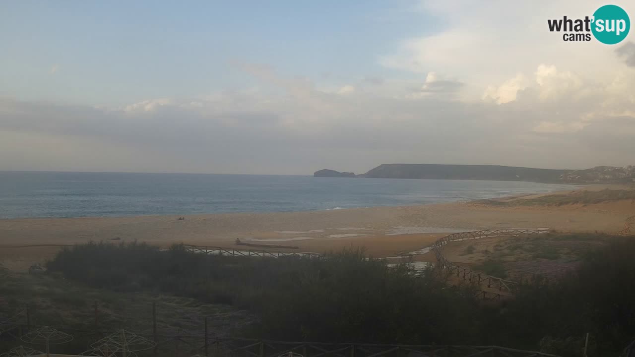 Spletna kamera Torre dei Corsari – Pogled v živo na plažo s Punta Usai
