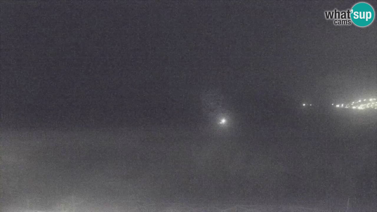 Spletna kamera Torre dei Corsari – Pogled v živo na plažo s Punta Usai