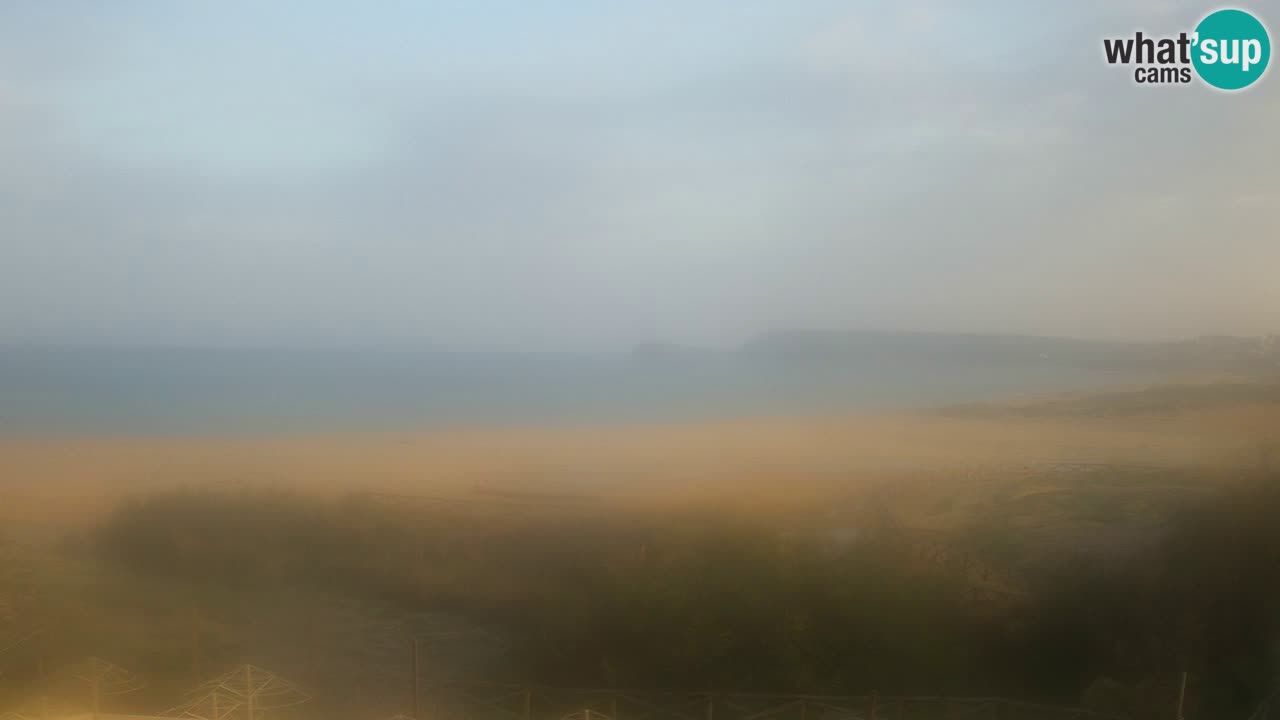 Webcam Torre dei Corsari – Vista live sulla spiaggia da Punta Usai
