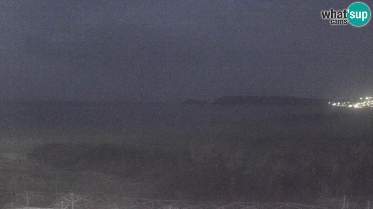 Webcam Torre dei Corsari – Vista live sulla spiaggia da Punta Usai