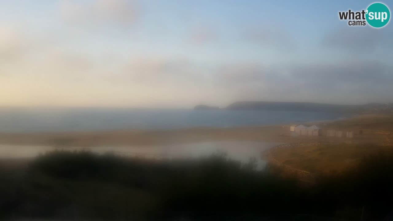 Spletna kamera Torre dei Corsari – Pogled v živo na plažo s Punta Usai