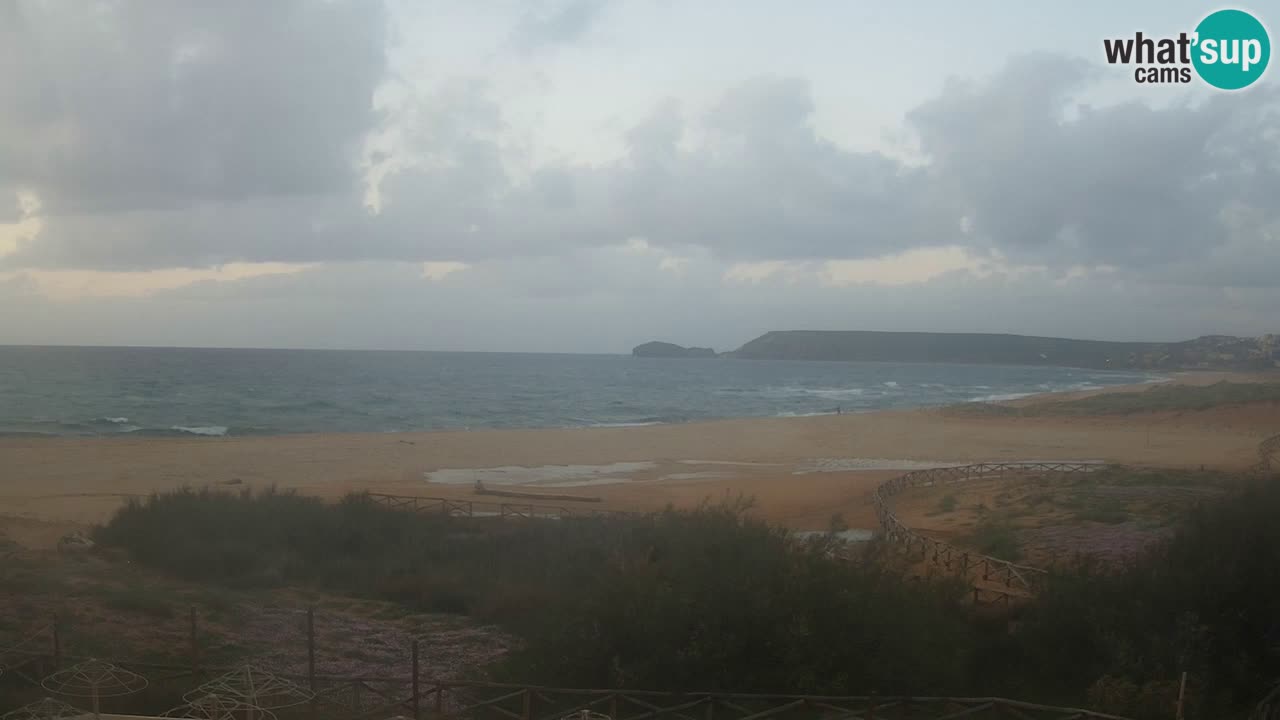 Webcam Torre dei Corsari – Vista live sulla spiaggia da Punta Usai