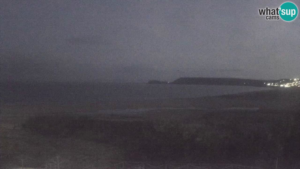 Spletna kamera Torre dei Corsari – Pogled v živo na plažo s Punta Usai