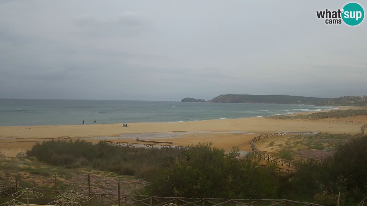 Spletna kamera Torre dei Corsari – Pogled v živo na plažo s Punta Usai