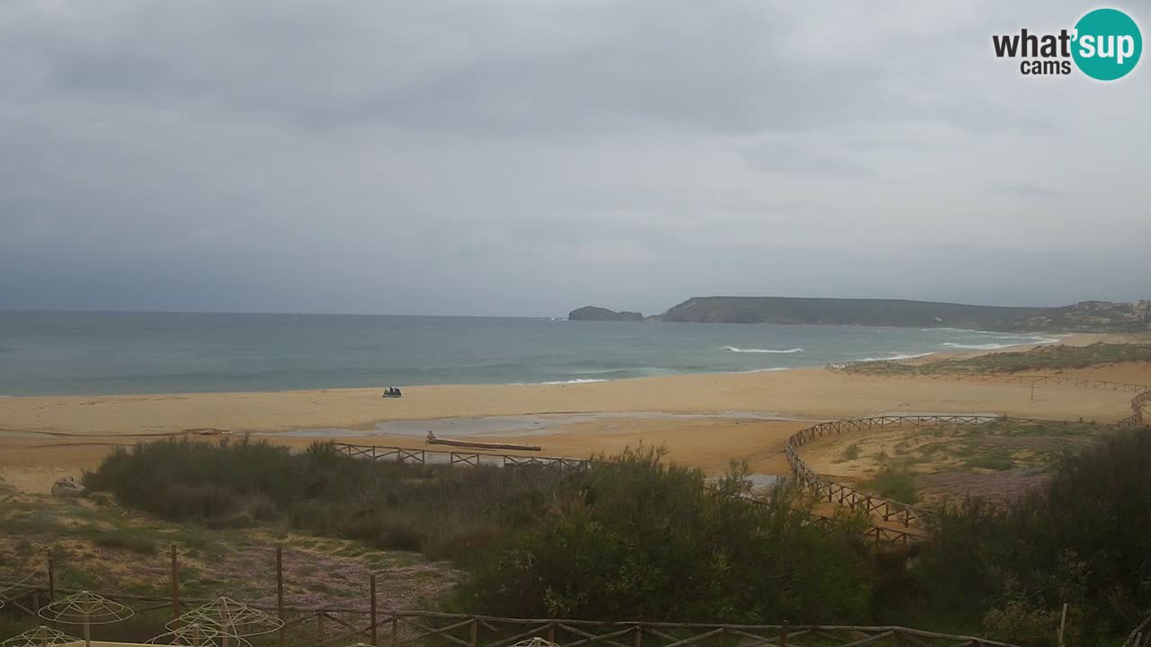Web kamera Torre dei Corsari – Pogled uživo na plažu s Punta Usai