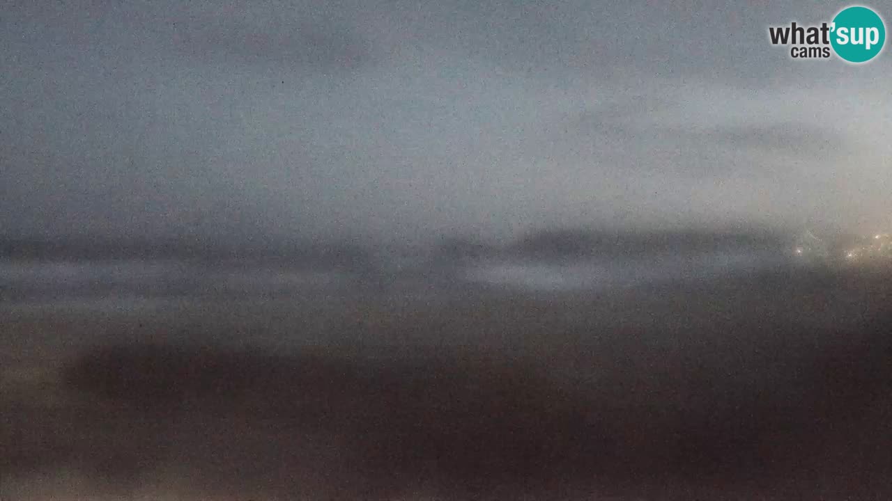 Webcam Torre dei Corsari – Vista live sulla spiaggia da Punta Usai